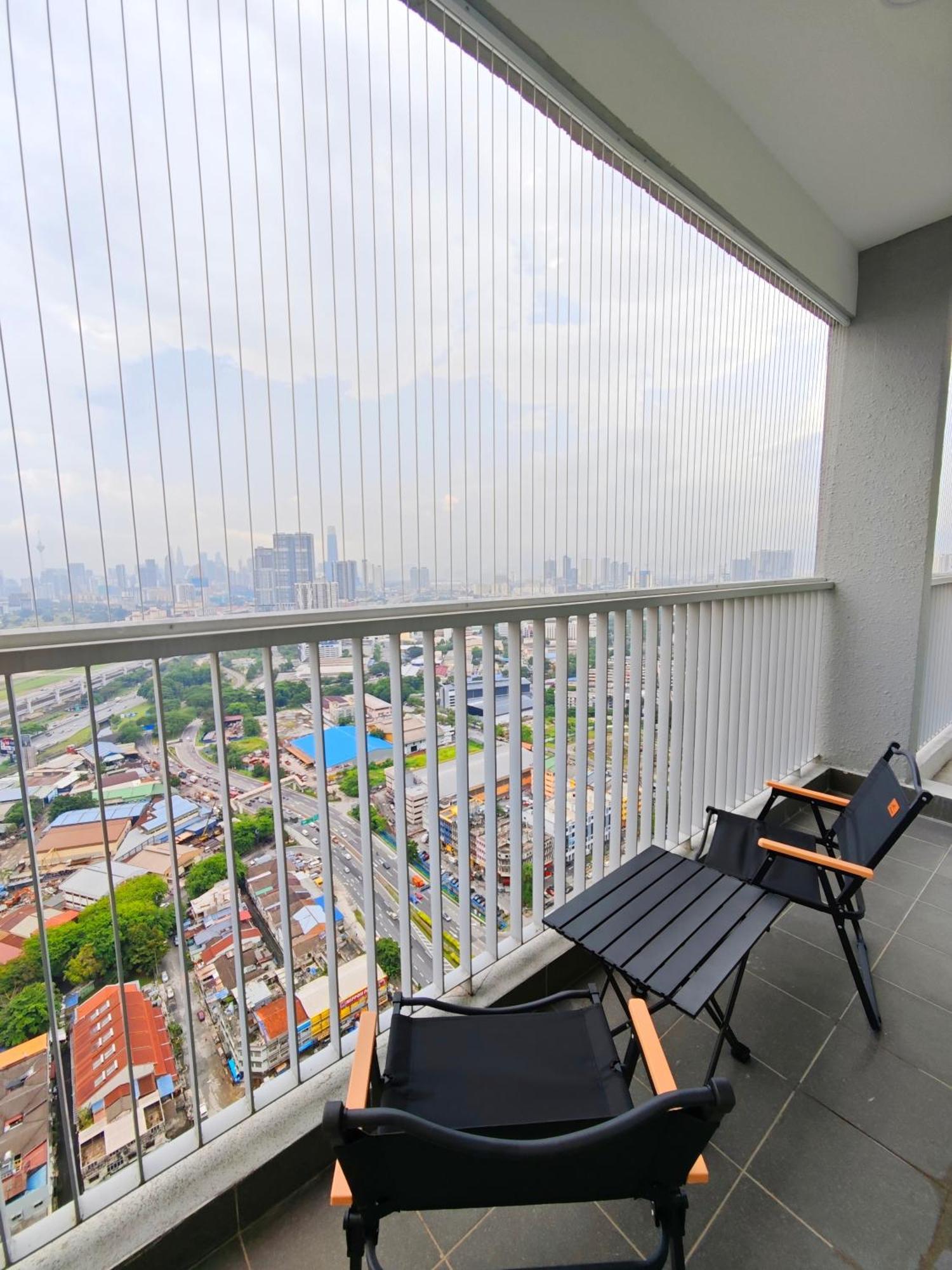 Razak City 2 Or 3 Bedroom Klcc View Sungai Besi, Kuala Lumpur Exterior photo